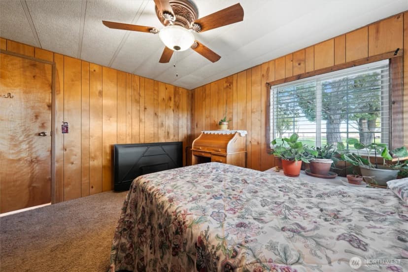 Property photo for 4372 Road 20 Ne, Soap Lake photo 32