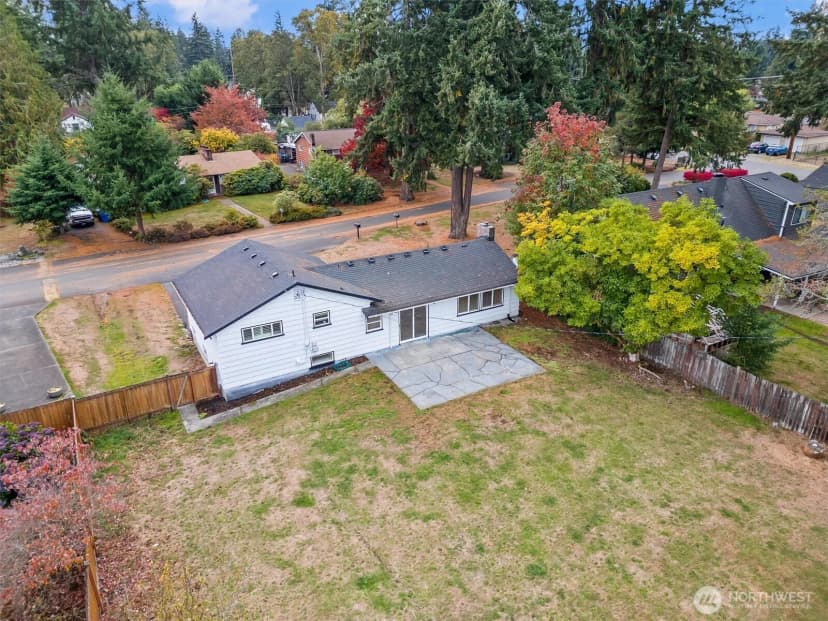Property photo for 8127 Sherwood Forest Street Sw, Lakewood photo 24