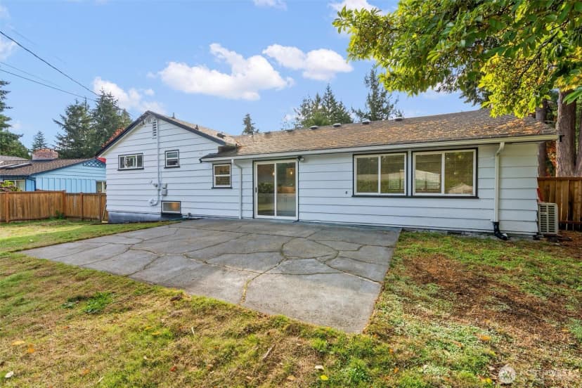 Property photo for 8127 Sherwood Forest Street Sw, Lakewood photo 21