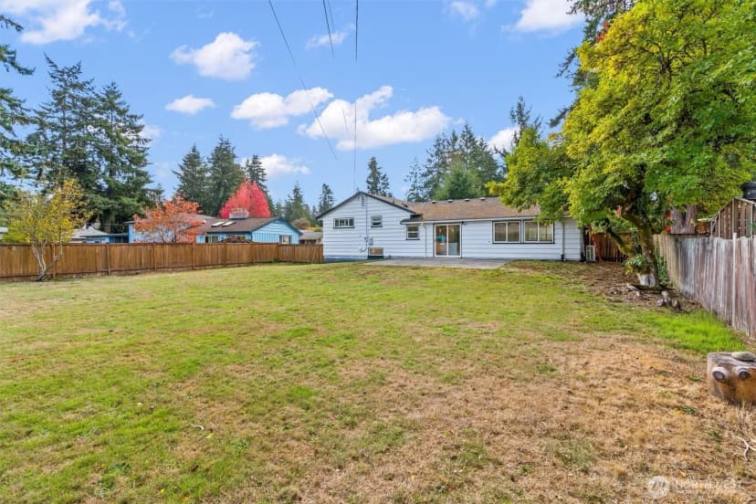Property photo for 8127 Sherwood Forest Street Sw, Lakewood photo 22