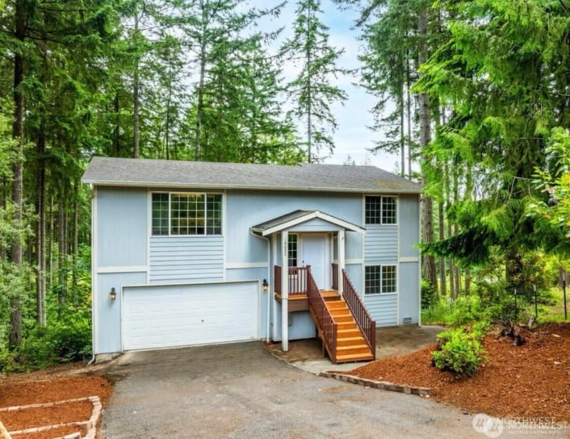 Property photo for 19005 23rd Street Sw, Lakebay photo 2