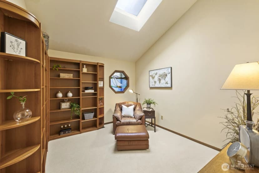 Property photo for 2860 W Lake Sammamish Parkway Ne, Redmond photo 16