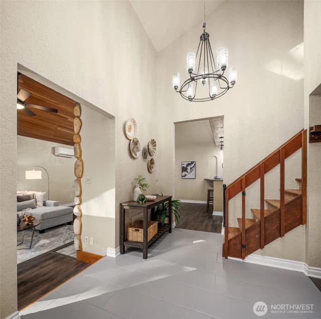 Property photo for 25156 Se 158th Street, Issaquah photo 2