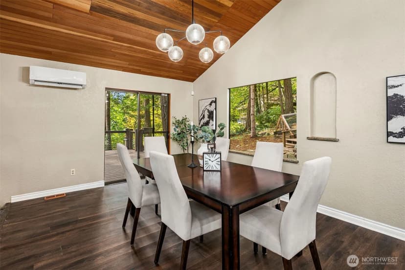 Property photo for 25156 Se 158th Street, Issaquah photo 6