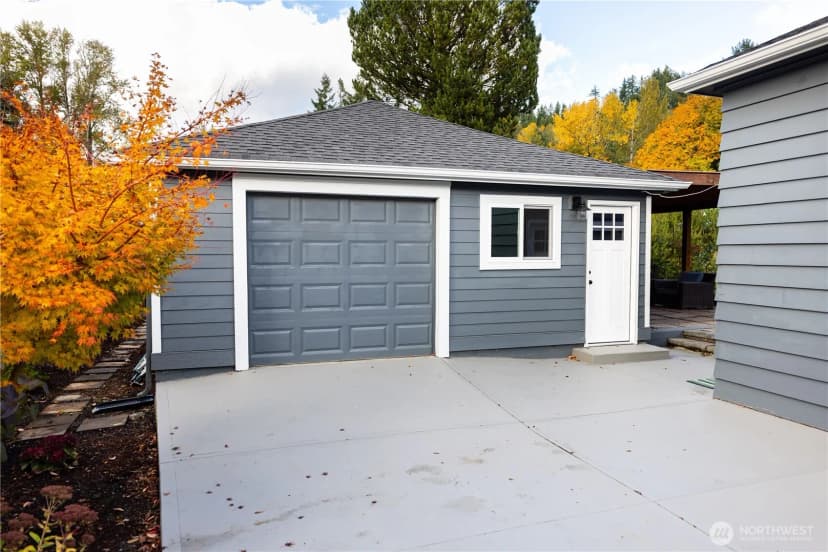 Property photo for 450 Ne Alder Street, Issaquah photo 35