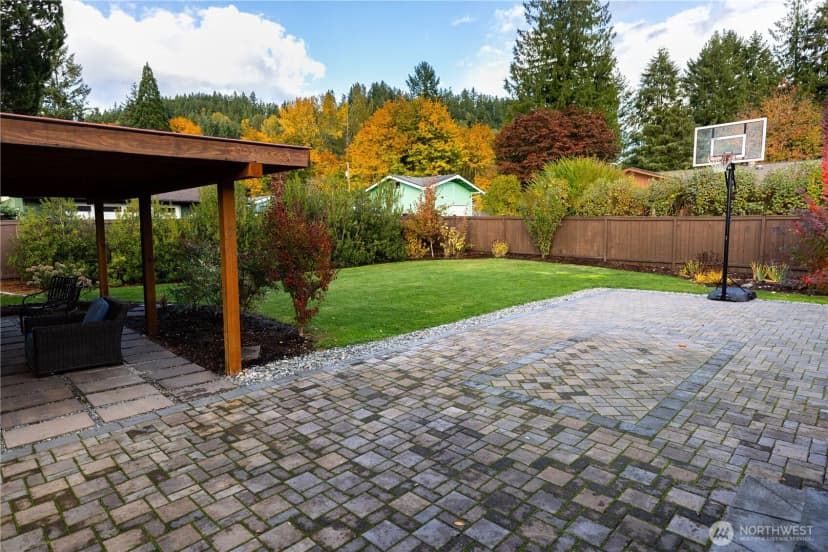 Property photo for 450 Ne Alder Street, Issaquah photo 33