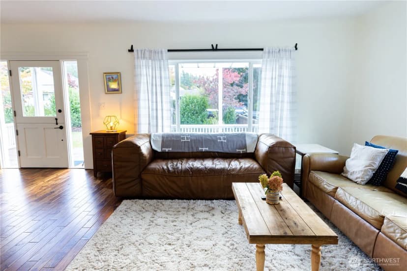 Property photo for 450 Ne Alder Street, Issaquah photo 7