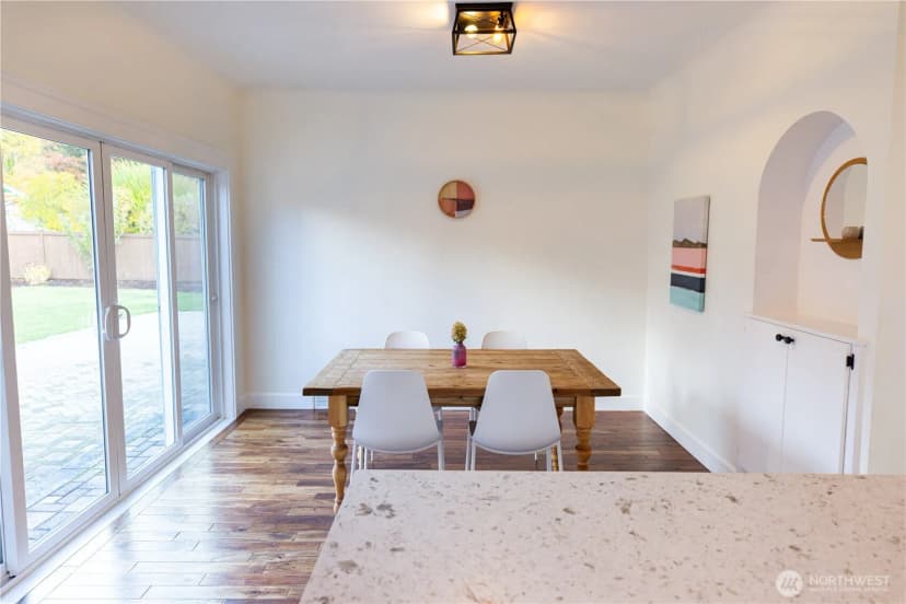 Property photo for 450 Ne Alder Street, Issaquah photo 15
