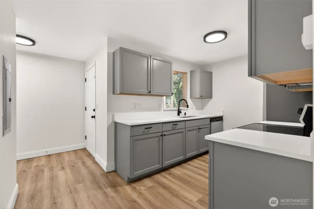 Property photo for 6215 29th Street Ne, Tacoma photo 5