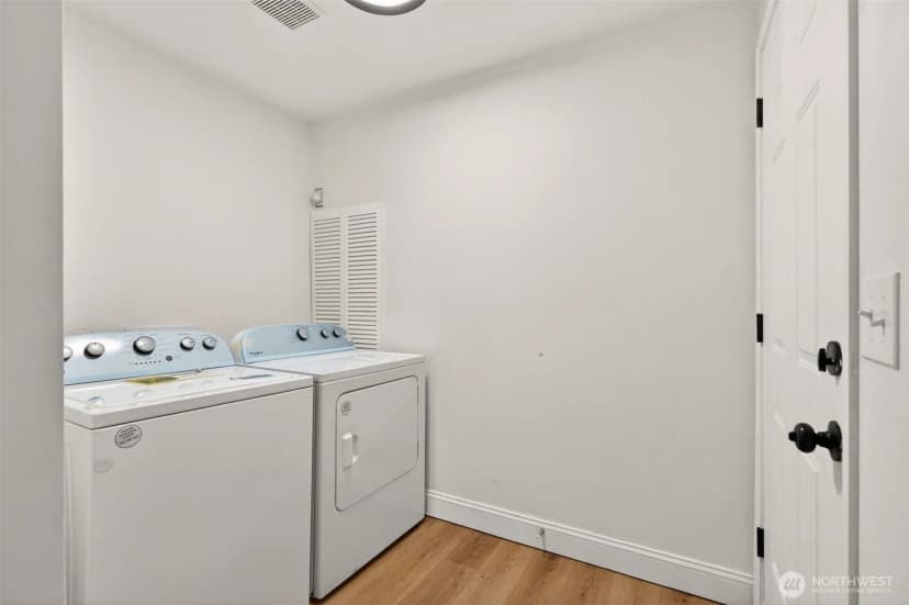 Property photo for 6215 29th Street Ne, Tacoma photo 16