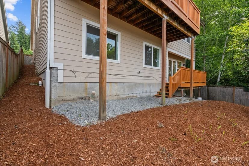 Property photo for 9304 S 223rd Place, Kent photo 37