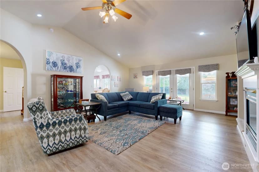 Property photo for 522 Se Mockingbird Drive, College Place photo 2