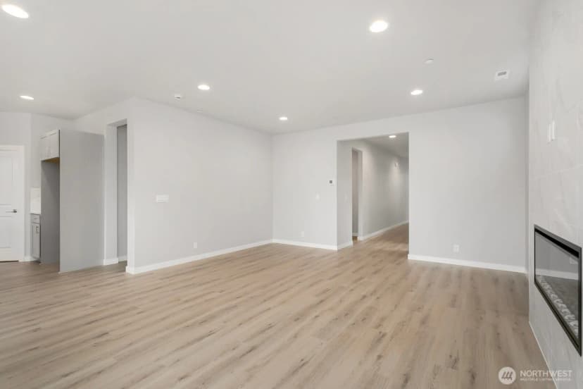 Property photo for 13307 Se 238th Place #11, Kent photo 7