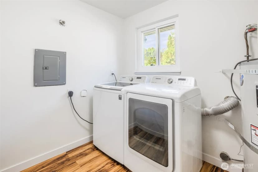 Property photo for 11835 Beacon Avenue S, Seattle photo 14