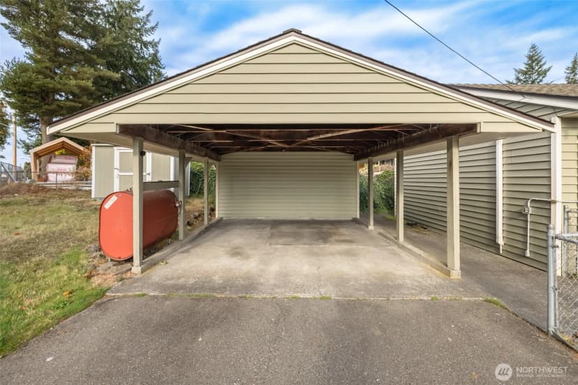 Property photo for 11835 Beacon Avenue S, Seattle photo 15