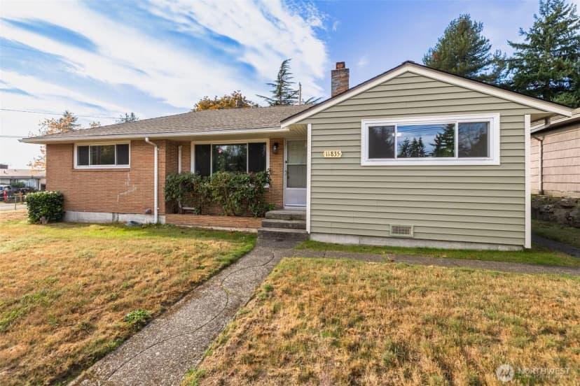 Property photo for 11835 Beacon Avenue S, Seattle