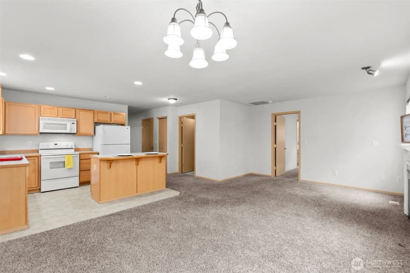 Property photo for 415 Yauger Way Nw, Olympia photo 7