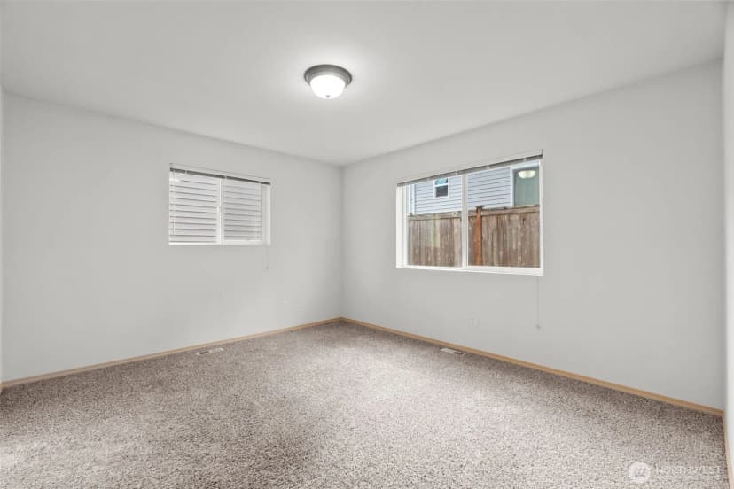 Property photo for 415 Yauger Way Nw, Olympia photo 18