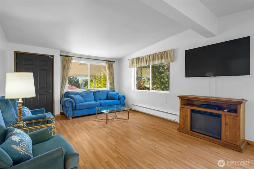 Property photo for 23916 7th Place W, Bothell photo 5