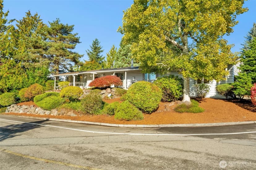 Property photo for 23916 7th Place W, Bothell photo 33