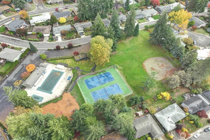 Property photo for 13815 116th Place Ne, Kirkland photo 35