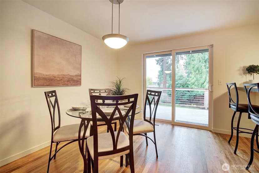 Property photo for 13815 116th Place Ne, Kirkland photo 9