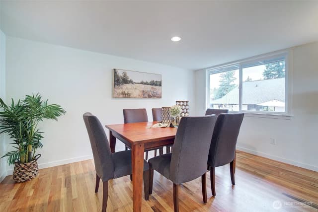 Property photo for 13815 116th Place Ne, Kirkland photo 5