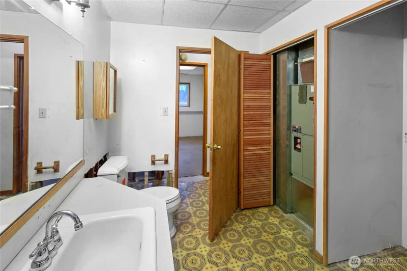 Property photo for 5755 Blakely Avenue Ne, Bainbridge Island photo 23