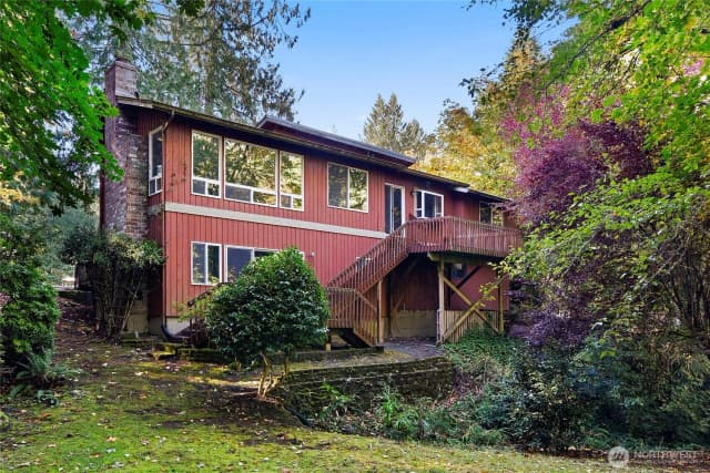 Property photo for 5755 Blakely Avenue Ne, Bainbridge Island