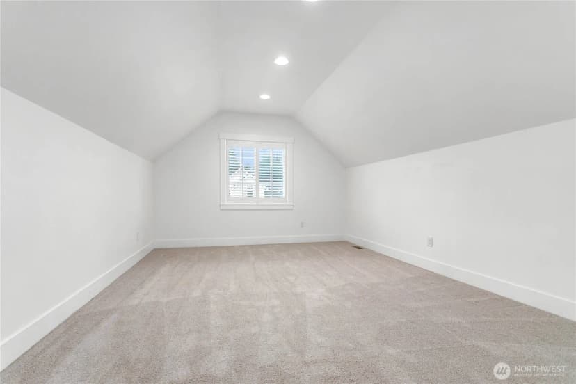 Property photo for 2029 Brome Street, Lynden photo 24
