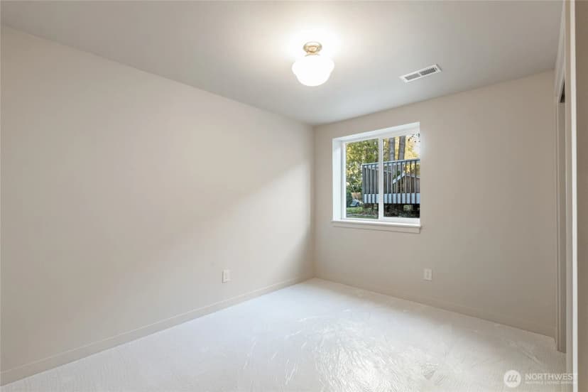 Property photo for 343 Ne 55th Street, Seattle photo 35