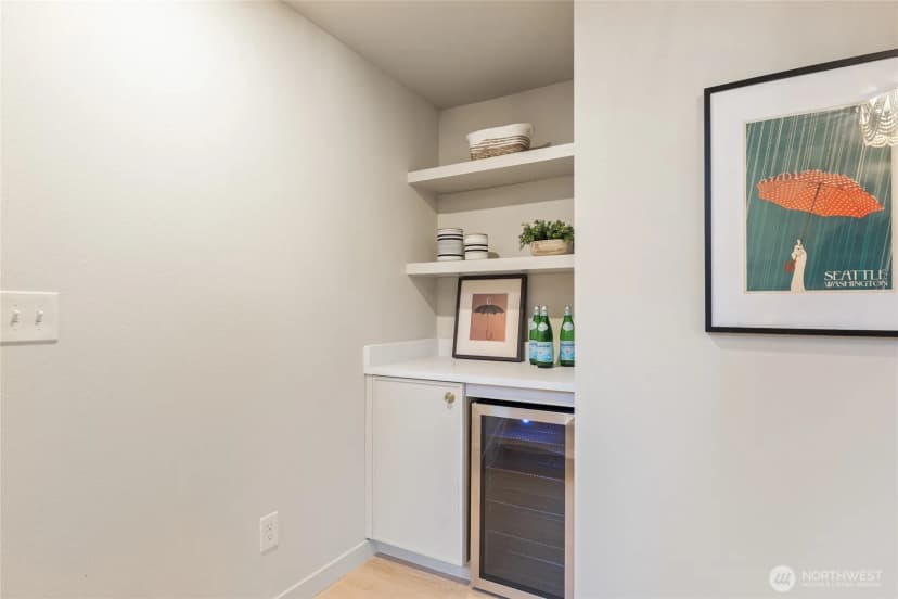 Property photo for 343 Ne 55th Street, Seattle photo 31