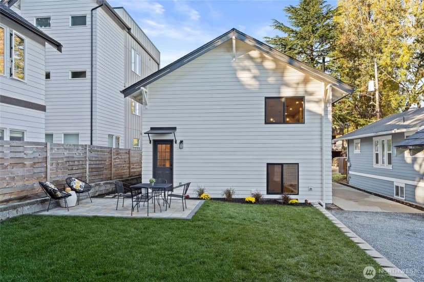 Property photo for 343 Ne 55th Street, Seattle photo 38