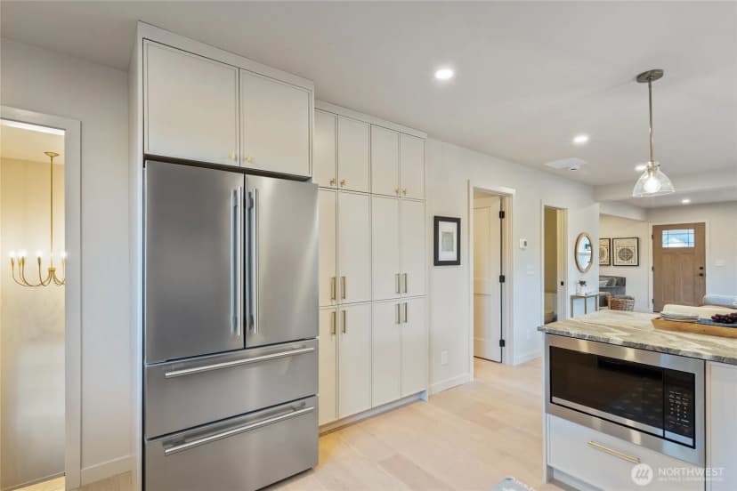 Property photo for 343 Ne 55th Street, Seattle photo 18