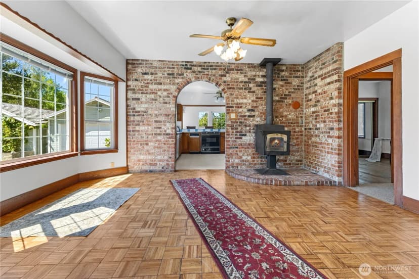 Property photo for 1676 Collins Road, Buckley photo 4