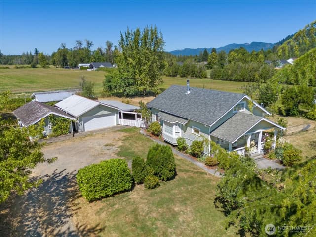 Property photo for 1676 Collins Road, Buckley