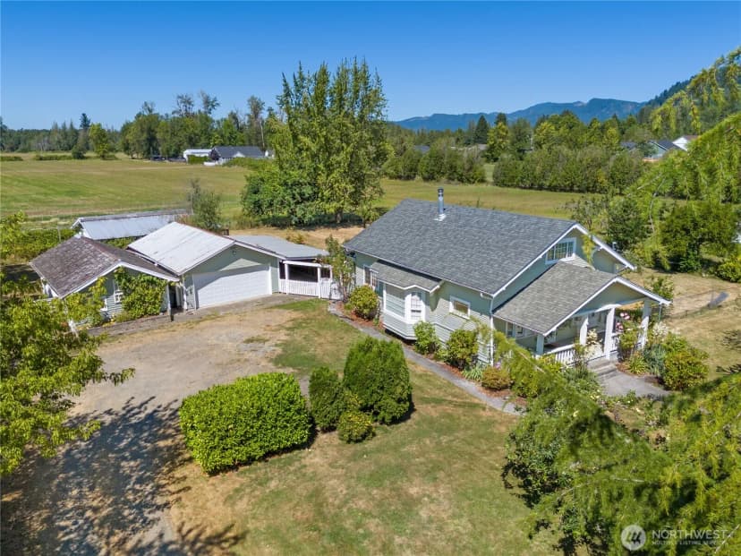 Property photo for 1676 Collins Road, Buckley