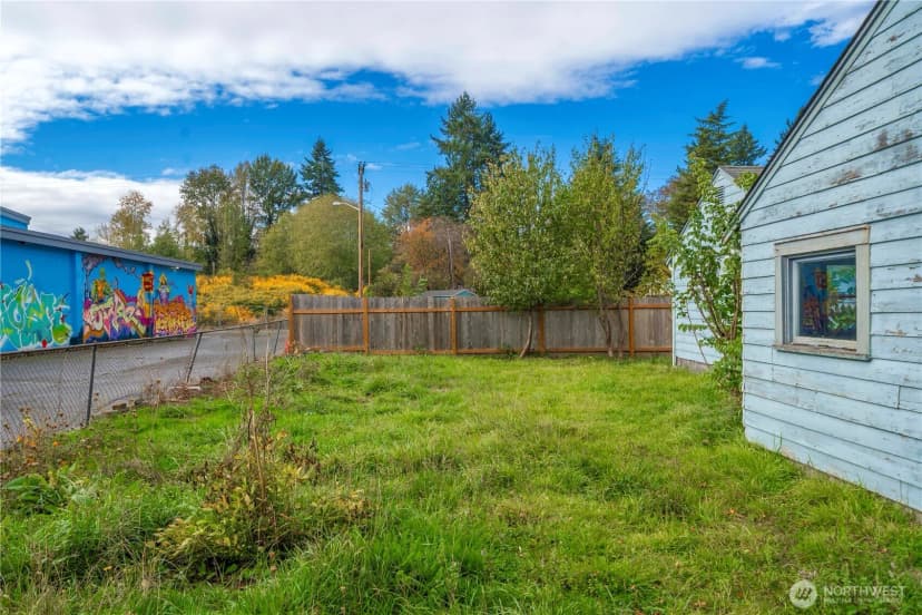 Property photo for 2129 Jackson Avenue Nw, Olympia photo 26