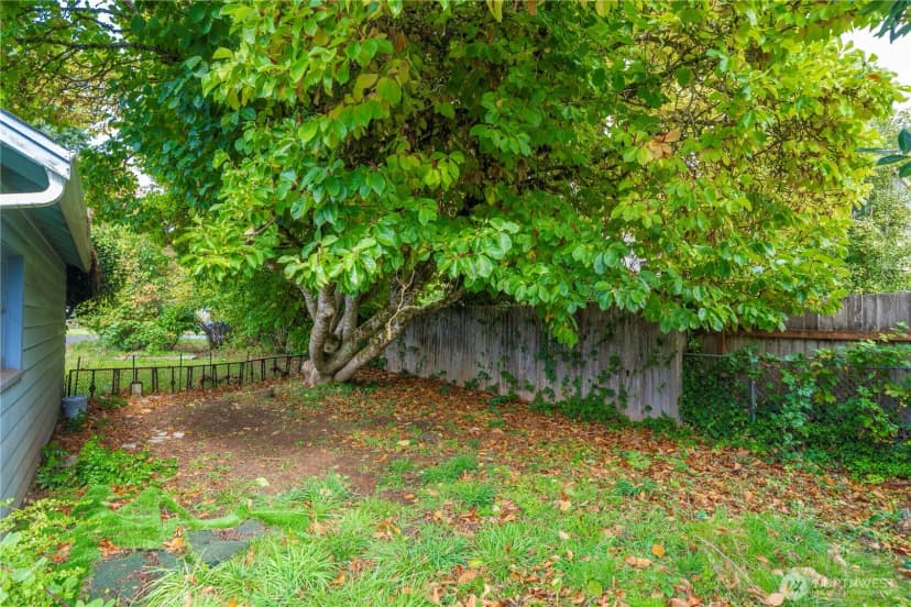 Property photo for 2129 Jackson Avenue Nw, Olympia photo 25