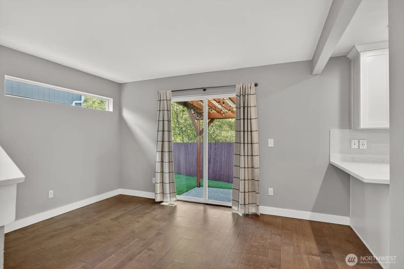 Property photo for 8325 4th Street Ne, Lake Stevens photo 14