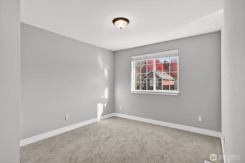 Property photo for 8325 4th Street Ne, Lake Stevens photo 25