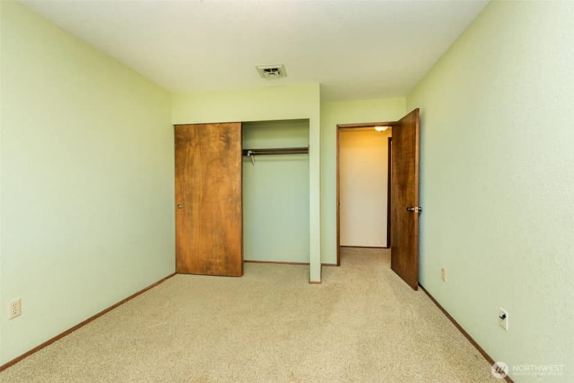 Property photo for 1325 E Lauridsen Boulevard, Port Angeles photo 32