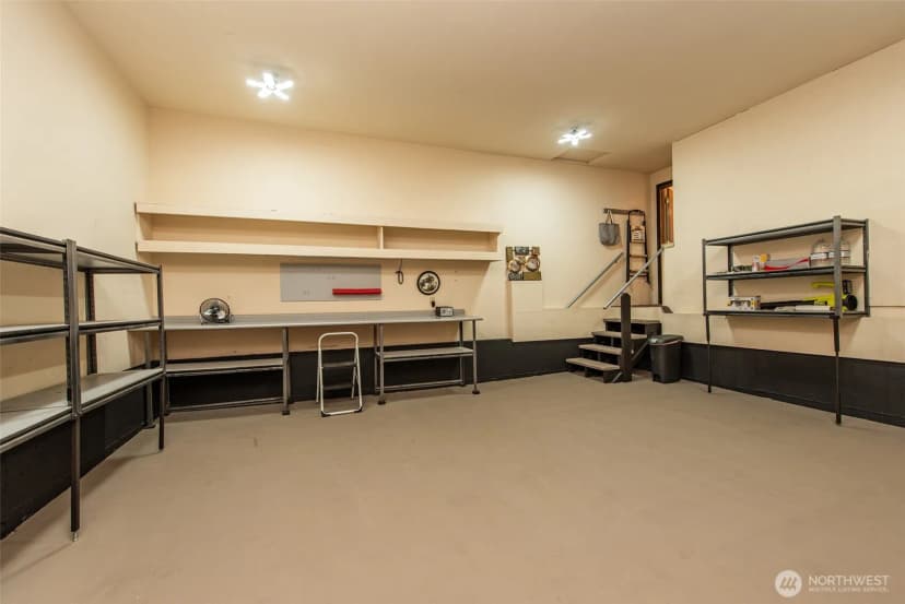 Property photo for 1325 E Lauridsen Boulevard, Port Angeles photo 37