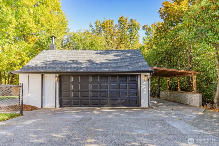 Property photo for 1114 2nd Avenue Sw, Tumwater photo 3