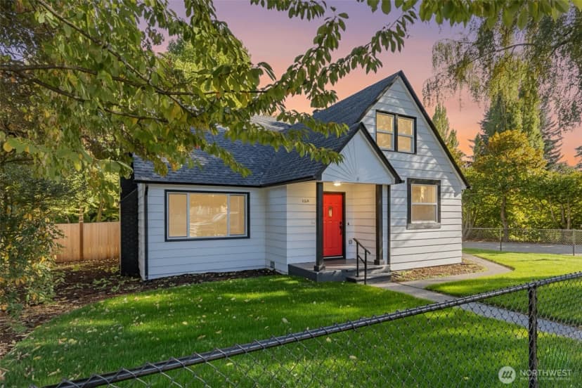 Property photo for 1114 2nd Avenue Sw, Tumwater