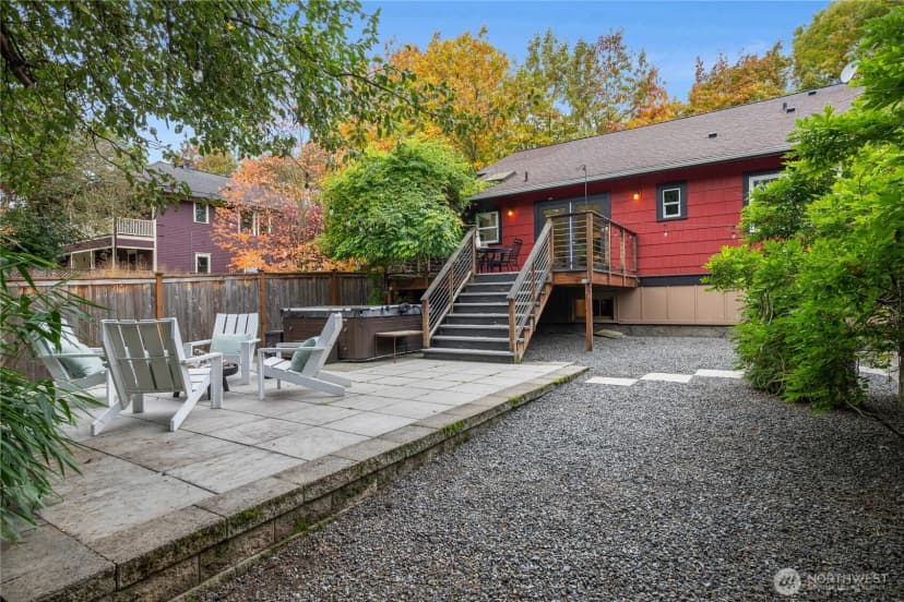 Property photo for 942 25th Avenue, Seattle photo 30