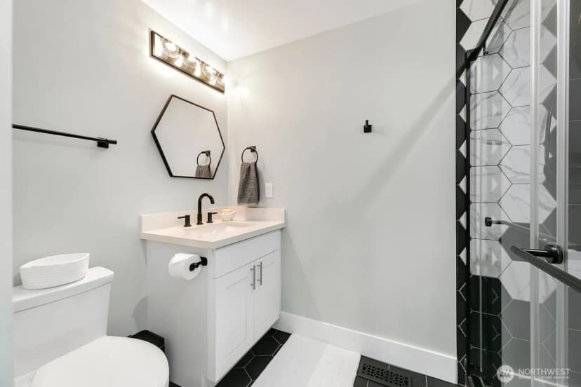 Property photo for 6625 136th Place Sw, Edmonds photo 30