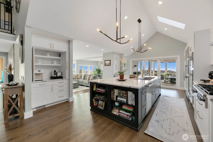 Property photo for 6625 136th Place Sw, Edmonds photo 13