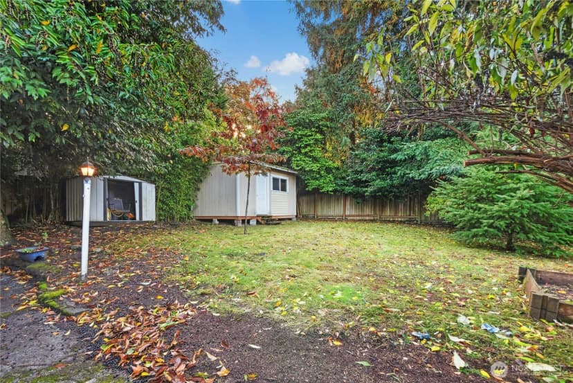 Property photo for 3001 Ne 105th Street, Seattle photo 27