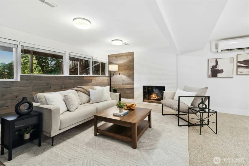 Property photo for 3001 Ne 105th Street, Seattle photo 19